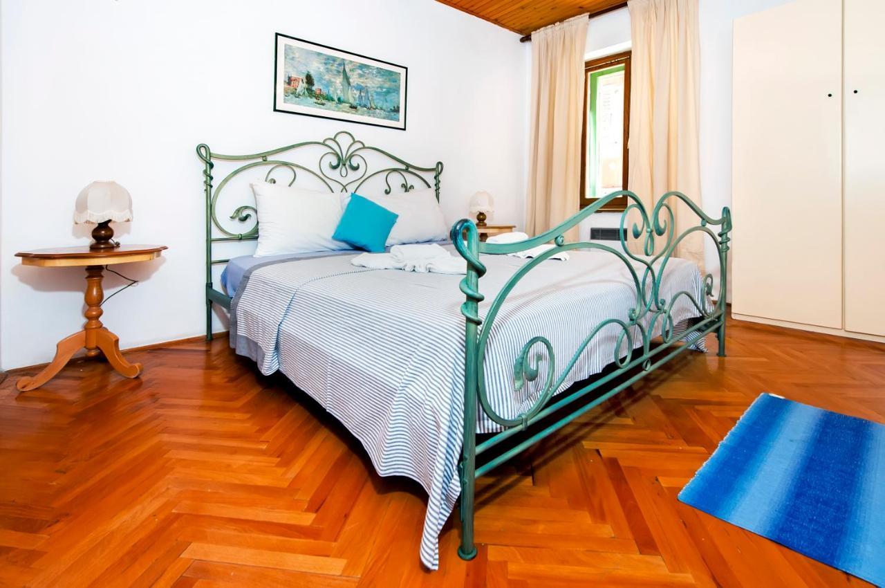 Carera Seaview Apartments 罗维尼 外观 照片