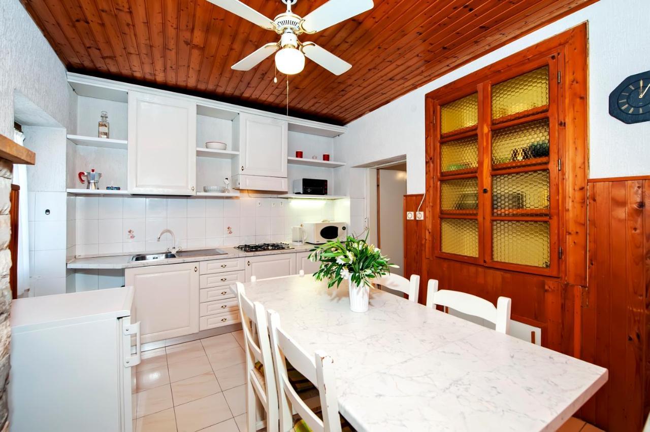 Carera Seaview Apartments 罗维尼 外观 照片