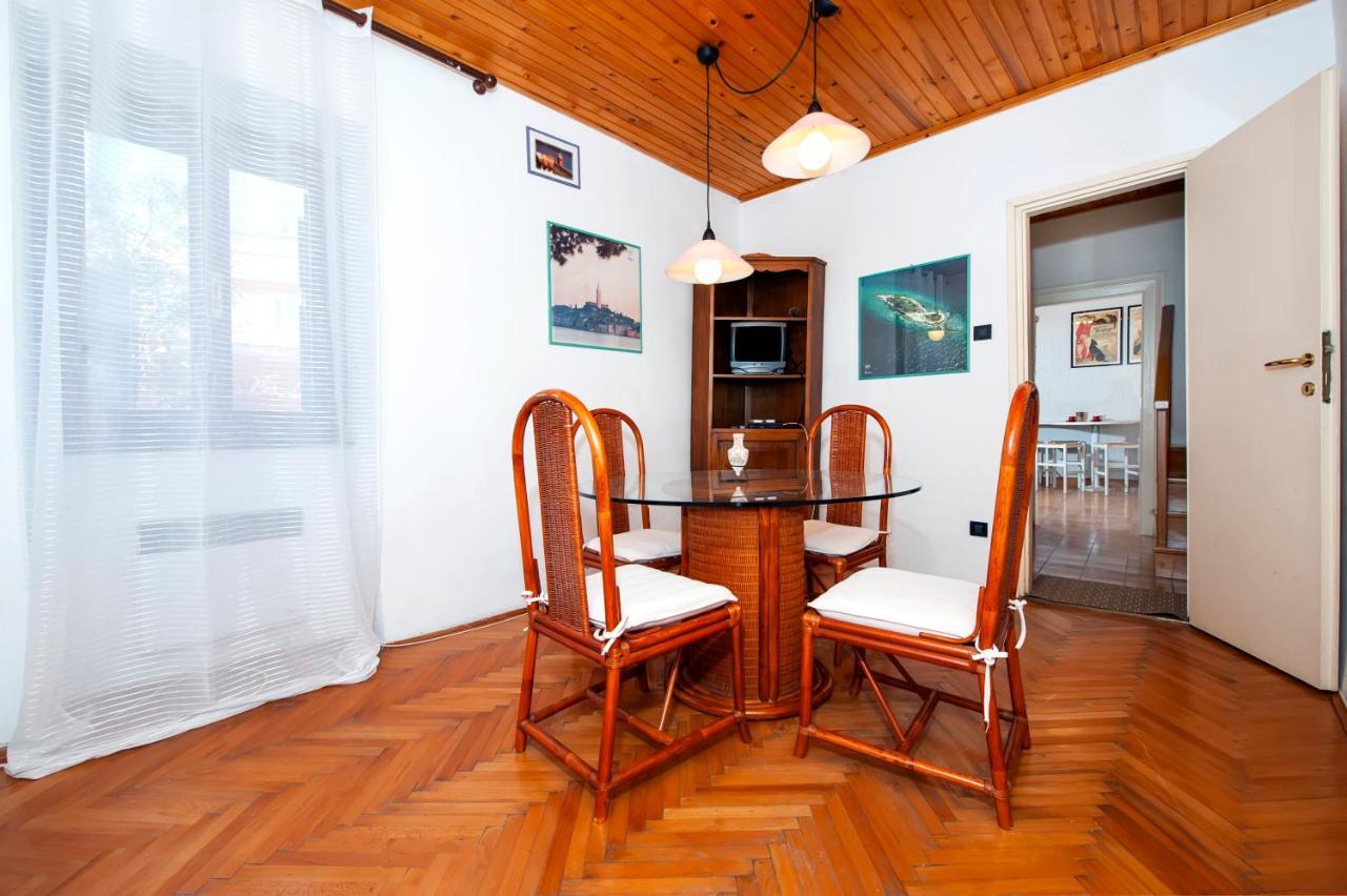 Carera Seaview Apartments 罗维尼 外观 照片