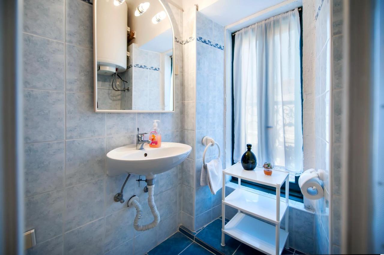 Carera Seaview Apartments 罗维尼 外观 照片